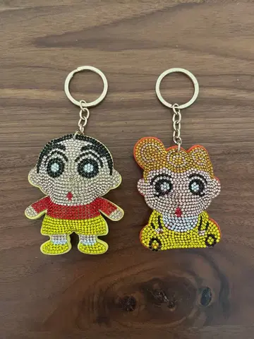 짱구는 못말려(크레용 신짱) 반짝반짝 키링 세트 (신짱, 해바라기)