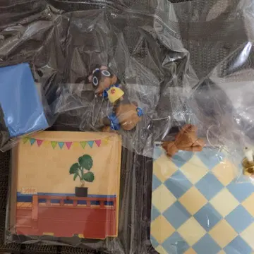 너굴 상점 & 알바생 밤돌이 해피룸 동물의 숲 리멘트 피규어