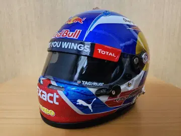 맥스 페르스타펜 레드불 1/2 헬멧 2016년 스페인 GP 사양