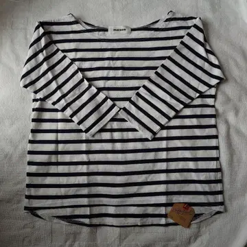 미사용 라빠르망 maison 보더 티셔츠