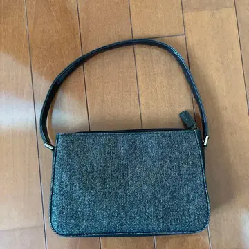 데님풍 블랙 숄더백 약 25cm x 15cm