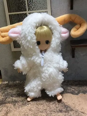 [오비츠11 아웃핏] 인형옷 복슬복슬 아기양 내년은 양띠 해!