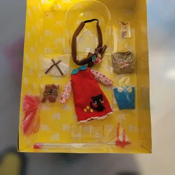 네오 브라이스 미스 샐리 라이스 아웃핏