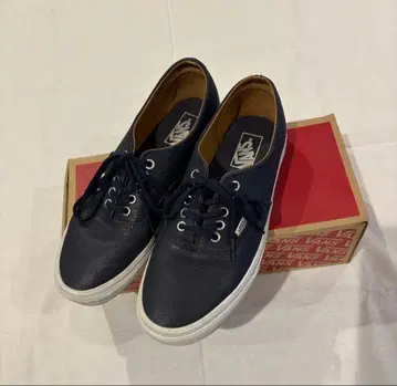 VANS ERA 네이비 가죽 스니커즈 28cm 반스 에라