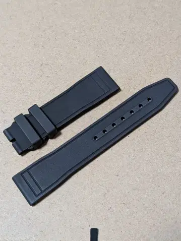 IWC 러버 스트랩