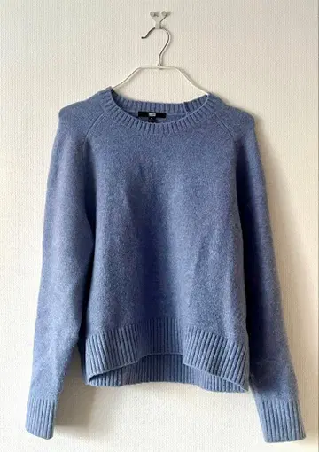 캐시미어 크루넥 스웨터