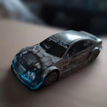 1/24 벤츠 CLK DTM 2000 완성품