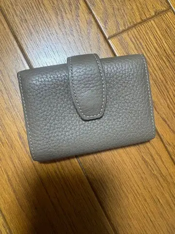 새상품급 Paul Stuart 3단 폴더형 지갑 베이지