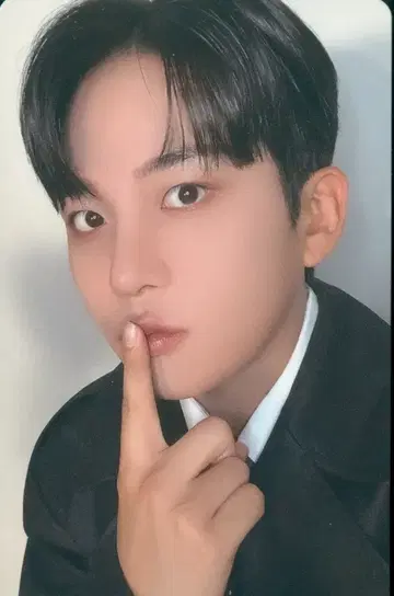 ATEEZ HMV LD JONGHO GOLDEN HOUR : Part.4