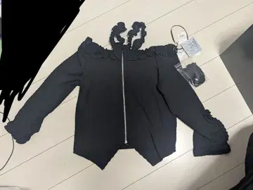 아베일 시마무라 세실 맥비 상의