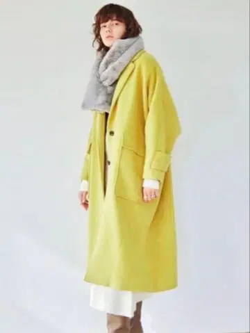 emmi 리사이클 울 롱 코트