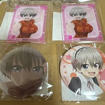 제비뽑기당 우사키쨩은 놀고 싶어 아크릴 키링 캔뱃지 세트