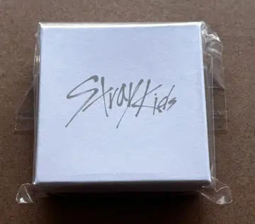 Stray Kids SKZ TOY WORLD 이어커프 미개봉 새상품