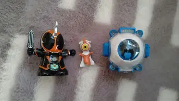 가면라이더 고스트 뉴턴 아이콘 가챠 유루센 싸우는 태엽 감기 히어로