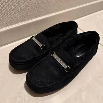 블랙 모카신 스톤 장식