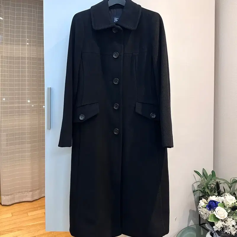 버버리 울 코트 블랙