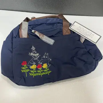 택 포함 새상품 ] 무민&스너프킨 자수 나일론 토트백 네이비