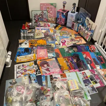 잡화 애니메이션 굿즈 묶음 판매 300점 이상