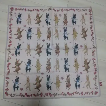 나탈리 레테 보자기 토끼 패턴