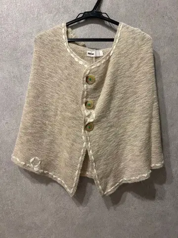 Ne-net 베이지 판초 가격 인하 중