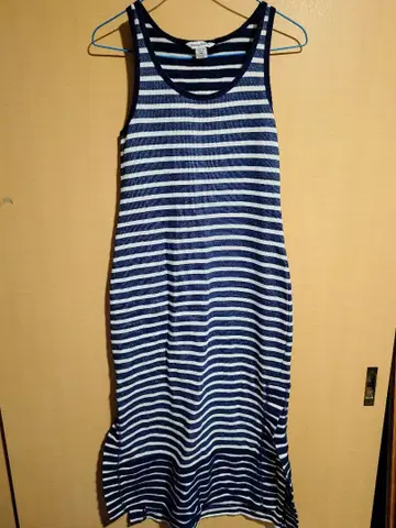 타미 힐피거 슬리브리스 원피스 XS/TP