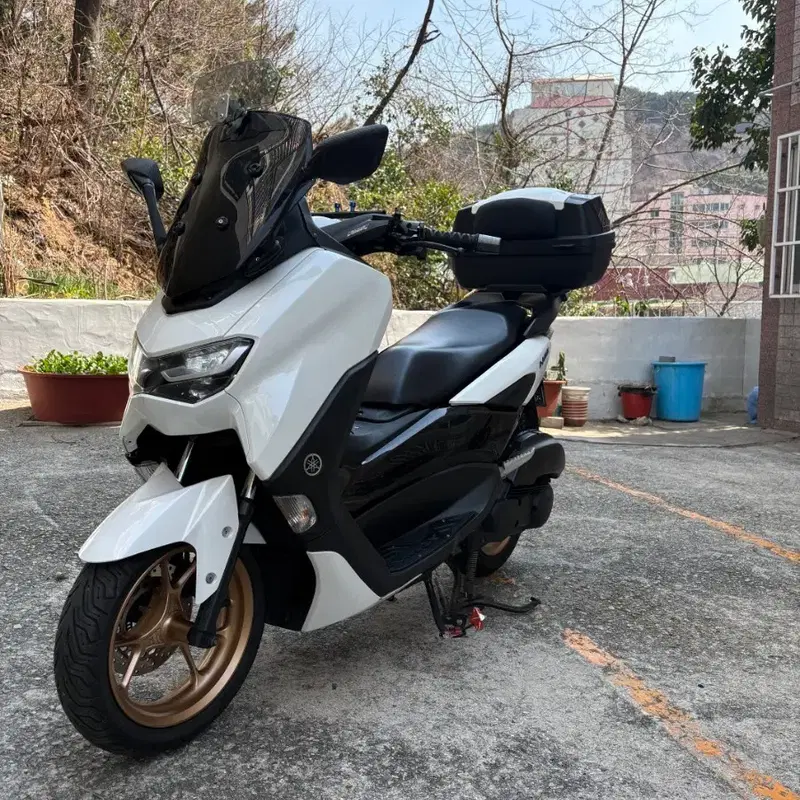 야마하 Nmax125 짧은키로수 머플러 구변
