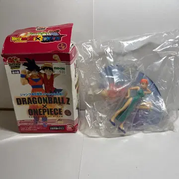 마스터 로시와 나미 드래곤볼 Z x 원피스 피규어