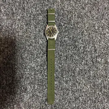 Nigel Cabourn TIMEX SURVIVAL WATCH