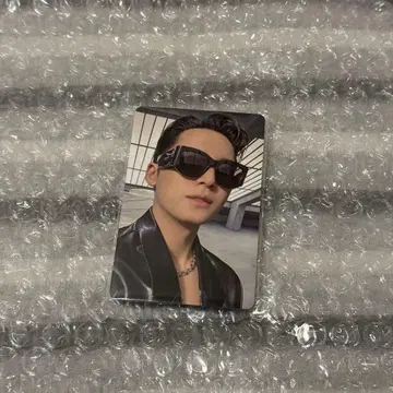 SEVENTEEN NEW_ 회장 한정판 Weverse 트레이딩 카드 민규