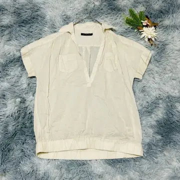 그린 라벨 릴랙싱 반팔 티셔츠 V넥 무지 카라 부착 베이지