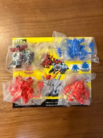 건담 가샤폰 전사 ZERO 4체 세트 GQuuuuuuX 컬러 ver 포함