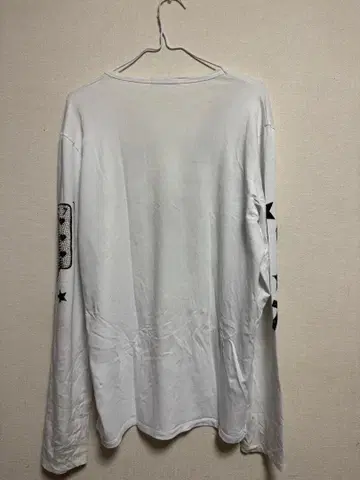 RESEARCH AND DESTINY 스컬 긴팔 티셔츠