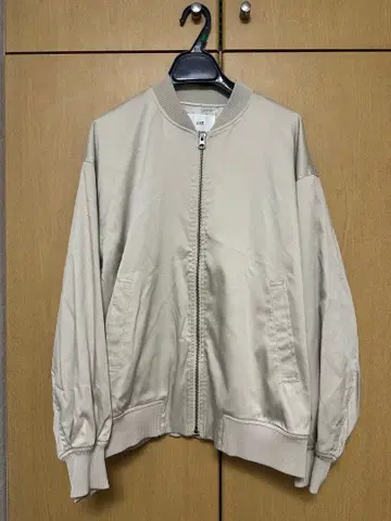 23구 나일론 MA-1 블루종 베이지