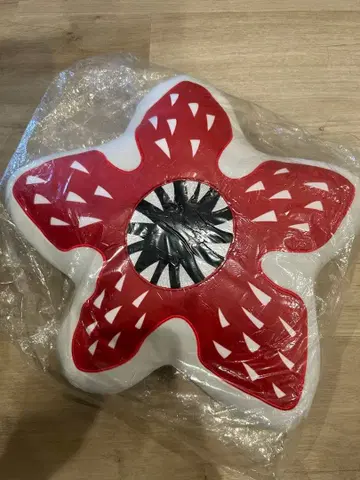 Netflix 기묘한 이야기 데모고르곤 쿠션 해외 드라마