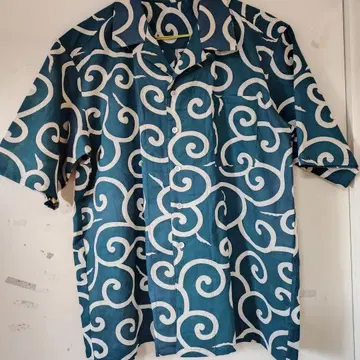 당초 무늬 그린 대형 보자기 리메이크 하와이안 셔츠