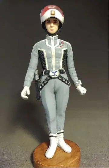 유리 안느 대원 식품 완구 [하이퍼 울트라맨] 개조 리페인트 오리지널