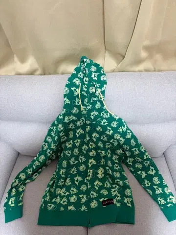 포켓몬 이브이 컬렉션 후드티 L 사이즈