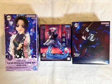 귀멸의 칼날 코쵸우 시노부 아카자 카이가쿠 3체 세트