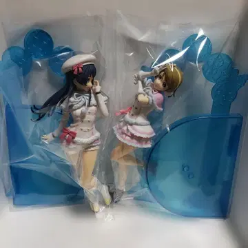 러브 라이브! 피규어 세트입니다.