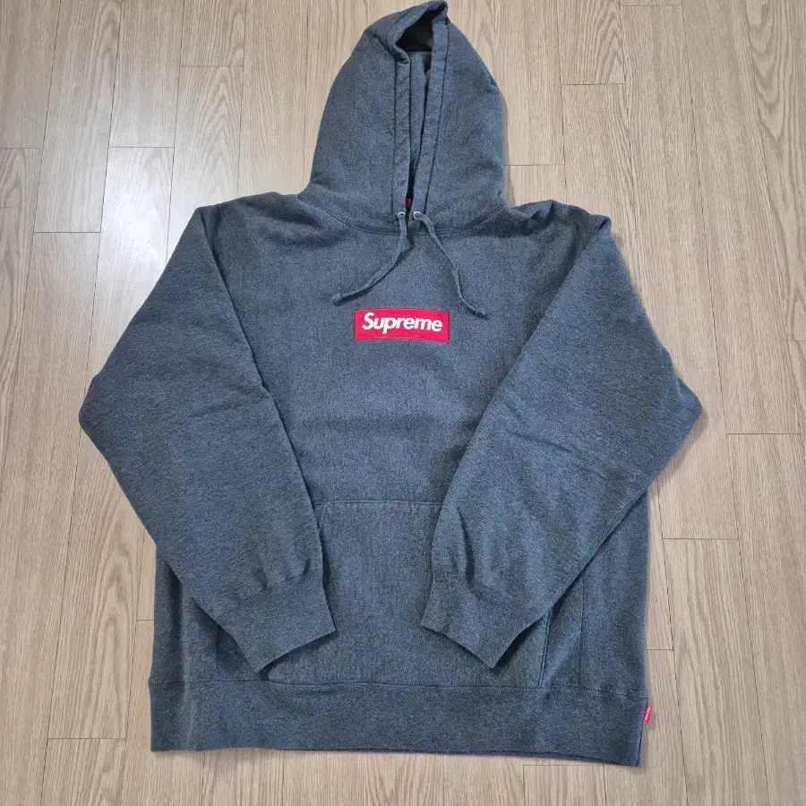 Supreme Box Logo Hoodie 21fw Charcoal on Bunjang Global Site.