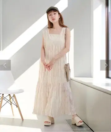 kastane 시어 자카드 민소매 원피스