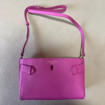 Samantha Thavasa Deluxe 숄더백