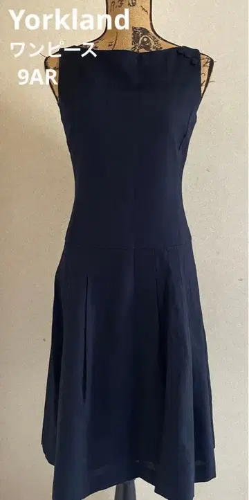 Yorkland 요크랜드 체크 무늬 네이비 슬리브리스 원피스