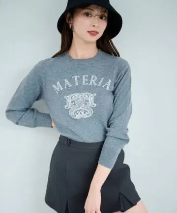 SNIDEL 엠블럼 자카드 니트 풀오버