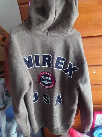 새상품 미사용 AVIREX 올리브 집업 후드티 니트 포함