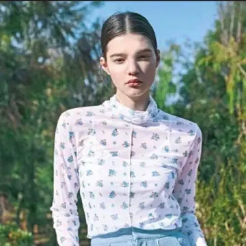 poppy 아사기니요 플라워 프린트 시스루 터틀넥 상의
