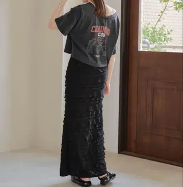 Kastane 컷 프릴 I 라인 스커트