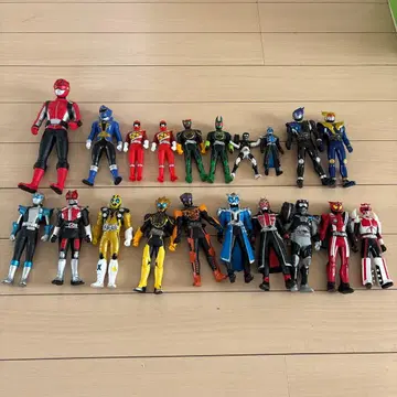 슈퍼전대 히어로, 가면라이더 소프트 비닐 등 묶음 판매