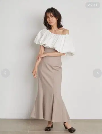 하이웨스트 타이트 헤므 플레어 스커트 스나이델