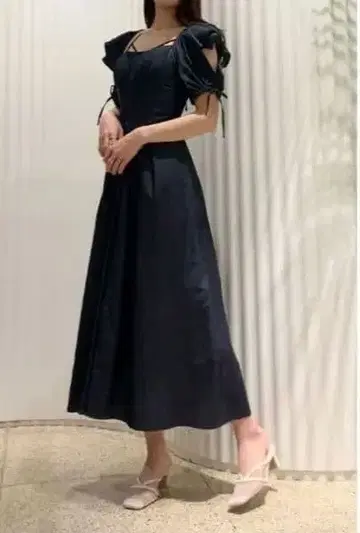 snidel 데님 스퀘어넥 원피스